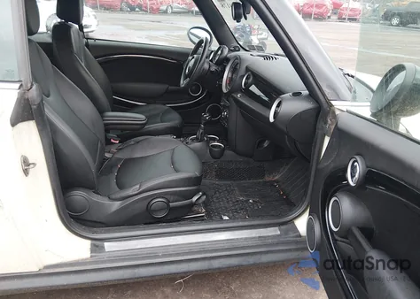 2015 Mini Convertible Cooper из США, поврежденный, VIN WMWZN3C55FT862023